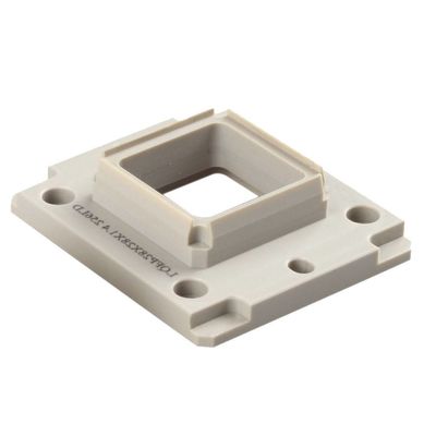La commande numérique par ordinateur faite sur commande d'ODM d'OEM tournant des services de usinage acryliques de précision des pièces POM PA66