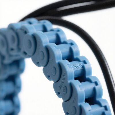 Robot industriel support de câble en nylon résistant à l'huile haute flexibilité faible bruit système de support de base de séparation interne